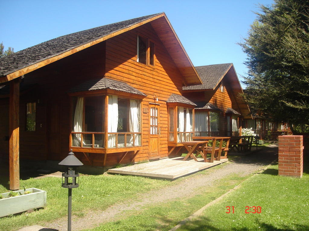 Cabanas Quinolafquen Villa Pucon Room photo