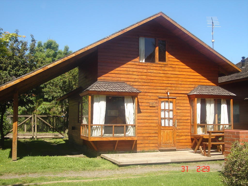 Cabanas Quinolafquen Villa Pucon Exterior photo