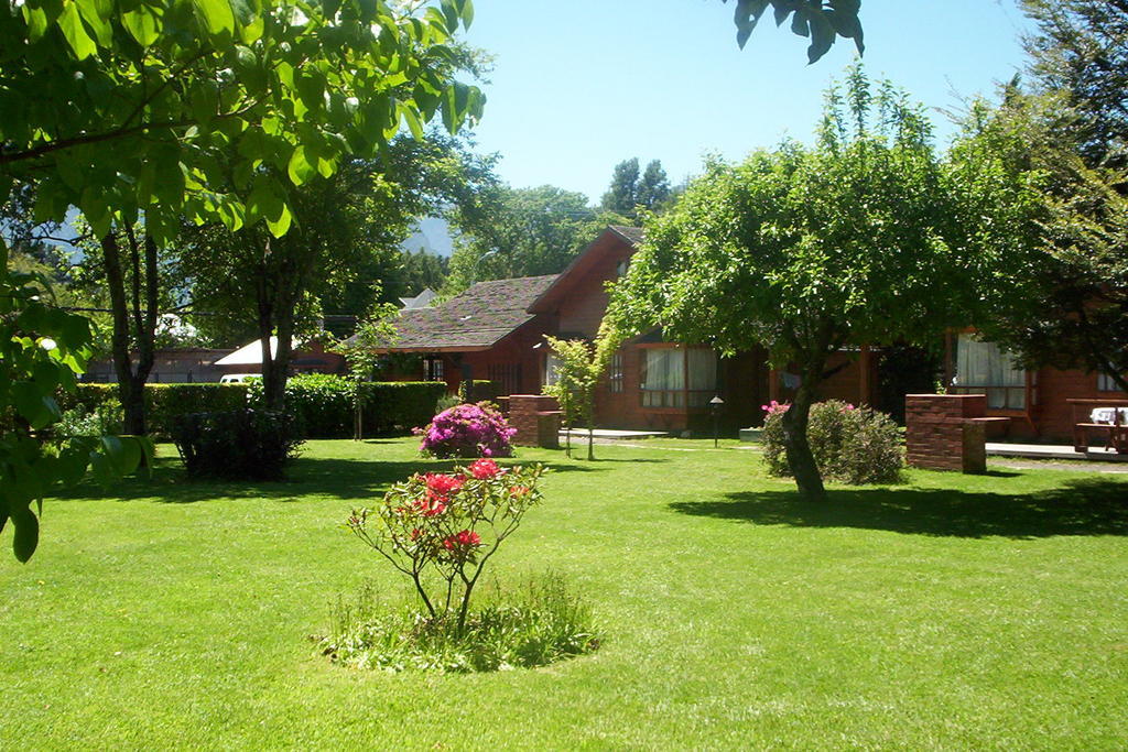 Cabanas Quinolafquen Villa Pucon Exterior photo
